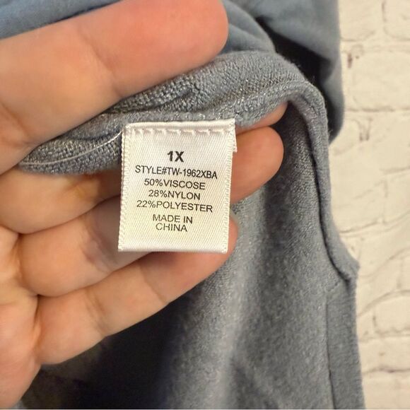 Zenana Premium Light Blue Knit Top - Picture 5 of 5